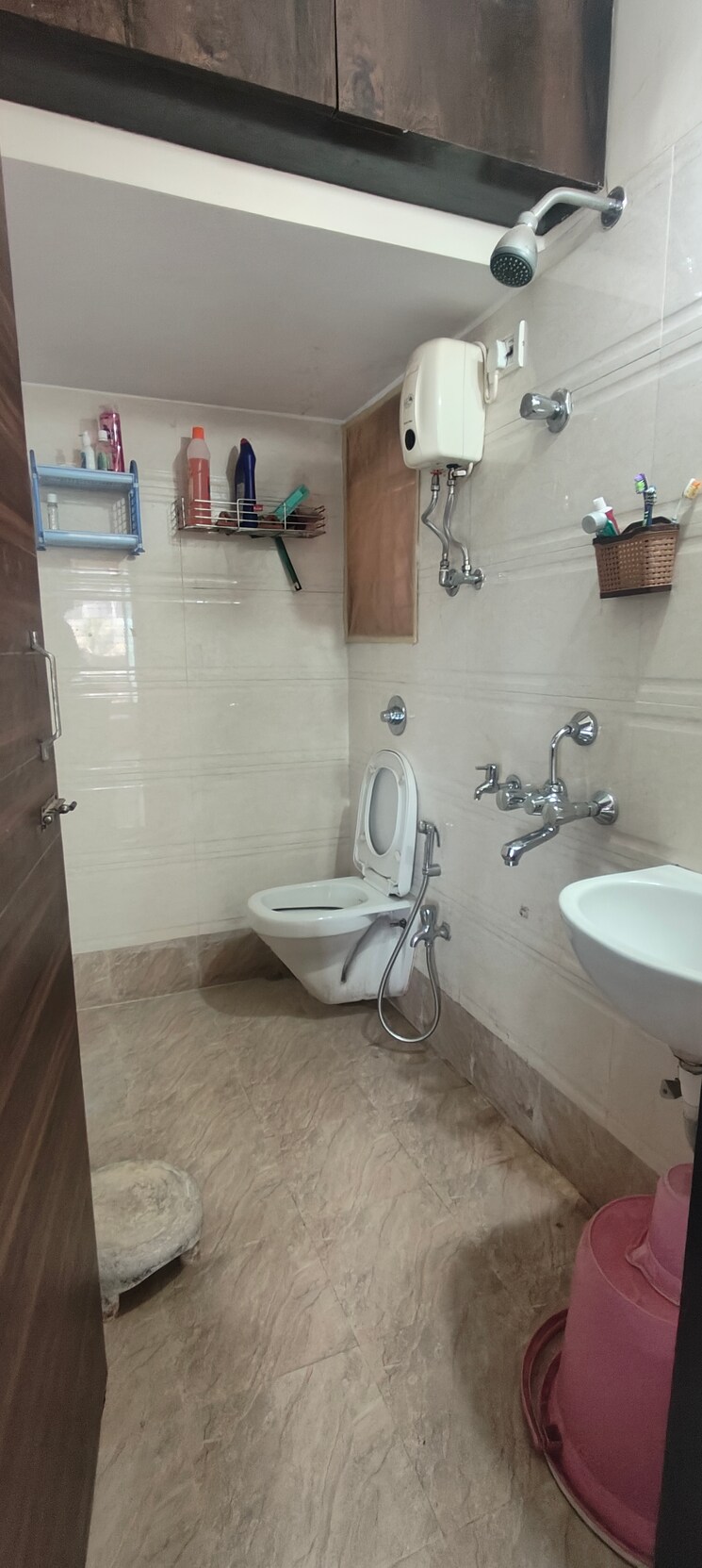 Bathroom, tilak-nagar-building 2 Bedroom 650 Sq.Ft. Apartment In Tilak Nagar Mumbai 6858966