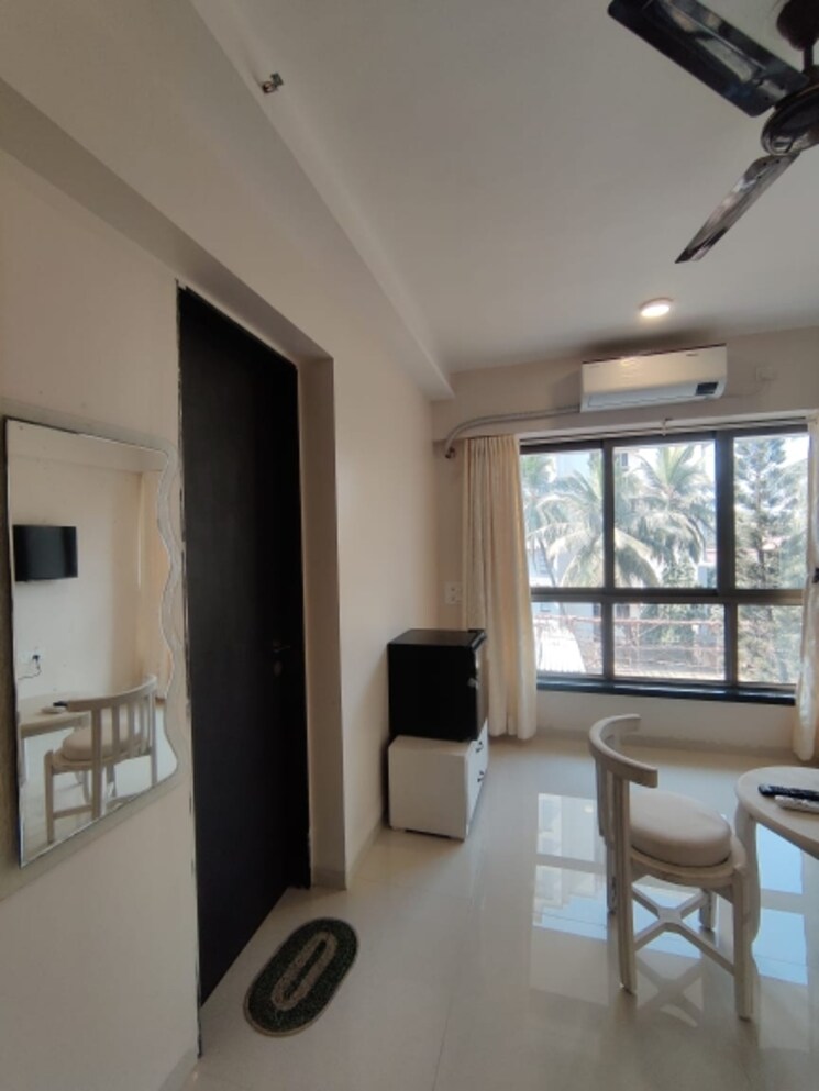 Living Room, jade-deluxe-apartments 3 Bedroom 859 Sq.Ft. Apartment In Santacruz East Mumbai 6860004