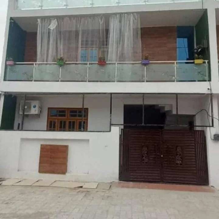 House Near Bbd University