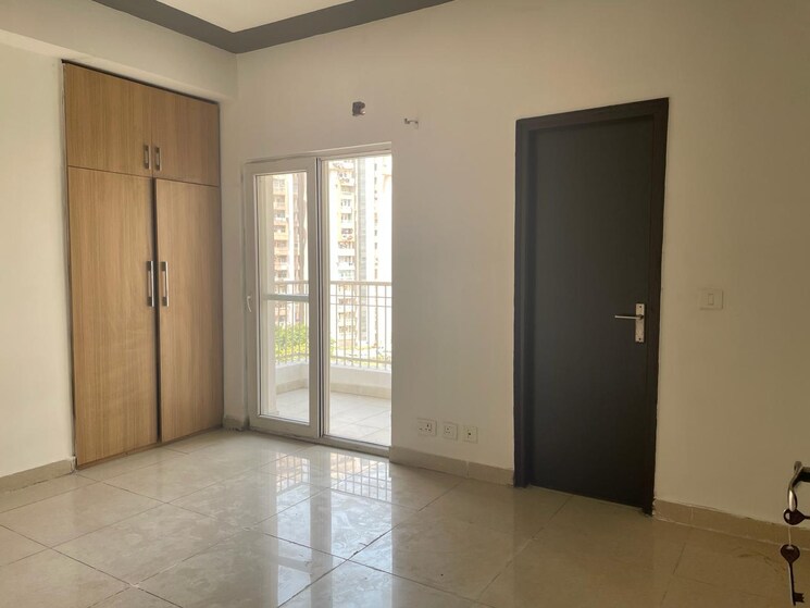 Room, mahagun-moderne 3.5 Bedroom 1900 Sq.Ft. Apartment In Sector 78 Noida 6864989