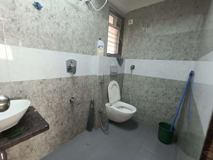 Bathroom, veena-serenity 1 Bedroom 440 Sq.Ft. Apartment In Chembur Mumbai 6865613