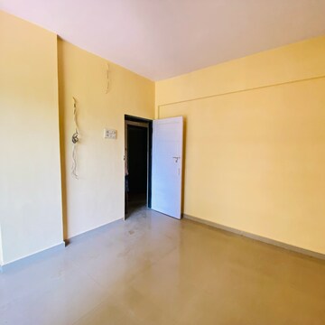 Room in 2 BHK Apartment at Dombivli West – for Rent