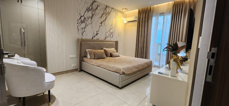 Bedroom, maya-green-lotus-saksham 4 Bedroom 2807 Sq.Ft. Apartment In Patiala Road Zirakpur 6868122