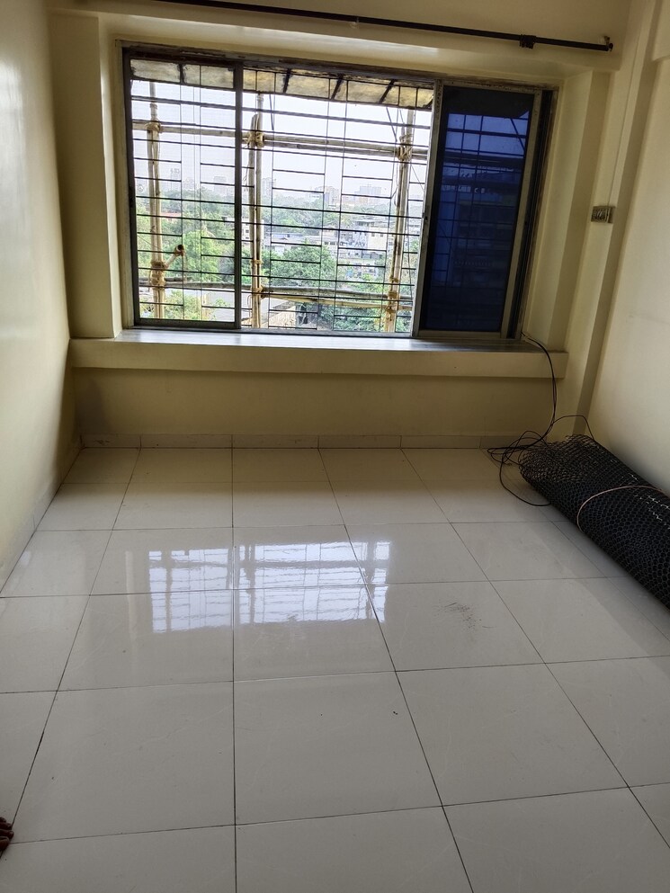 Balcony, royce-paradise 1 Bedroom 690 Sq.Ft. Apartment In Kalyan West Thane 6869339