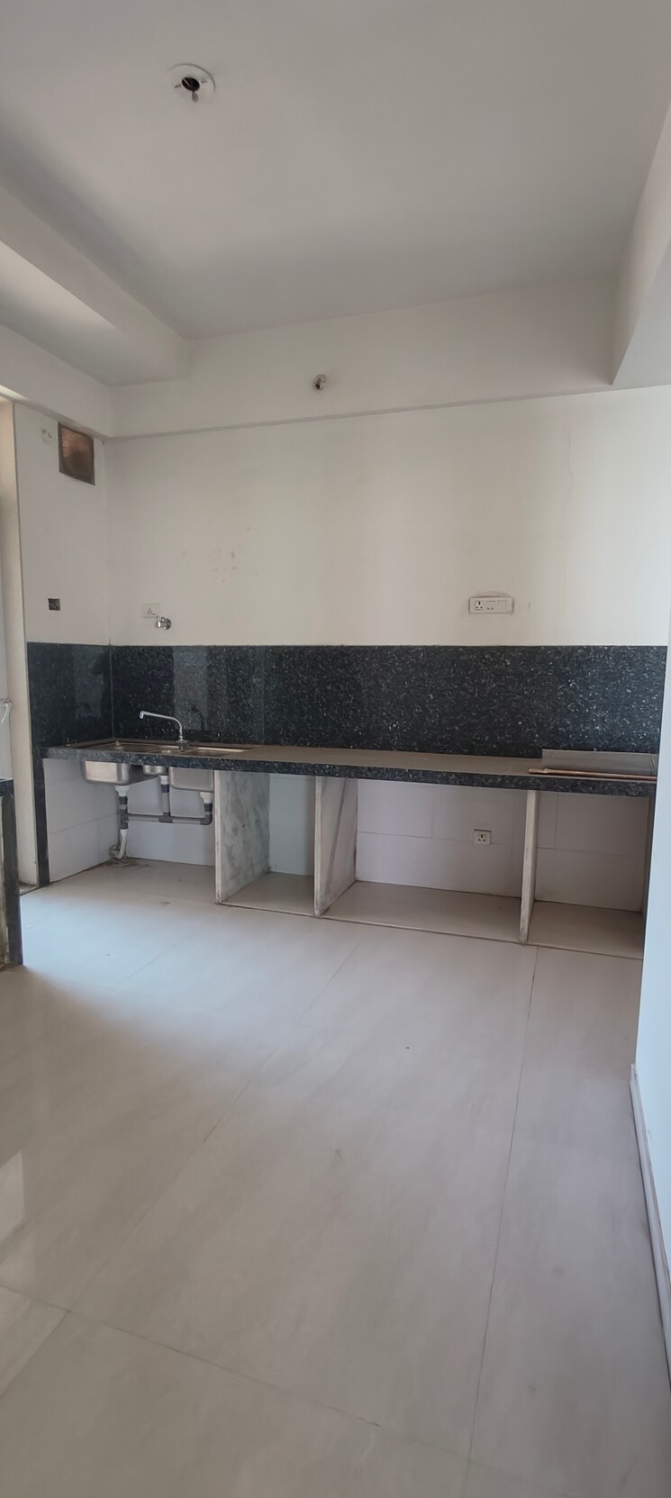 Kitchen, vijay-orion-iii 4 Bedroom 3160 Sq.Ft. Apartment In Kavesar Thane 6871386