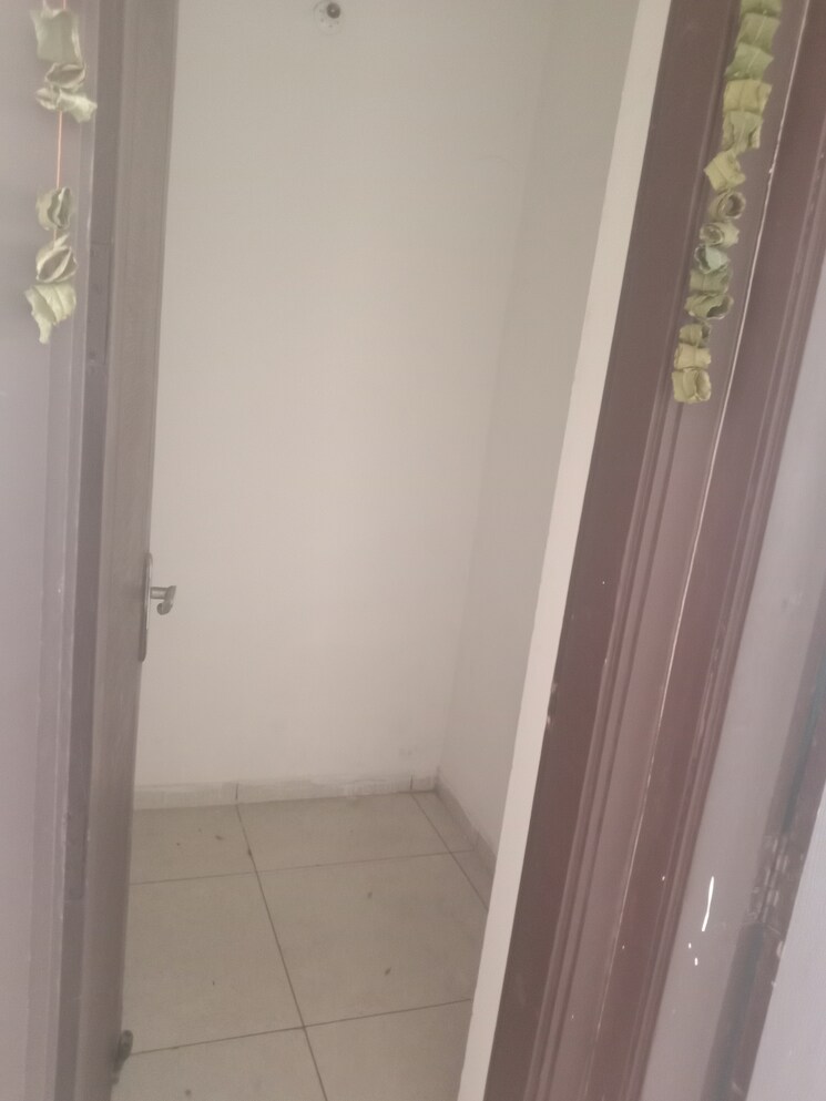 Other, motia-royal-citi-apartments 3 Bedroom 1910 Sq.Ft. Apartment In Ghazipur Zirakpur 6871497