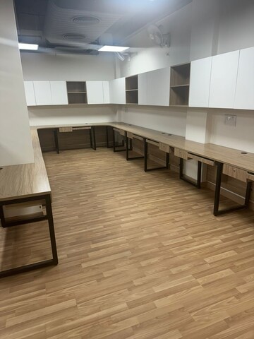 Furnished Amenities in  Office Space at Vasundhara Complex, Vasundhara Sector 16 – for Rent