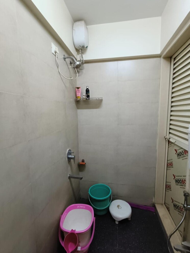 Bathroom, unique-greens-ghodbunder-road 2 Bedroom 620 Sq.Ft. Apartment In Ghodbunder Road Thane 6873675