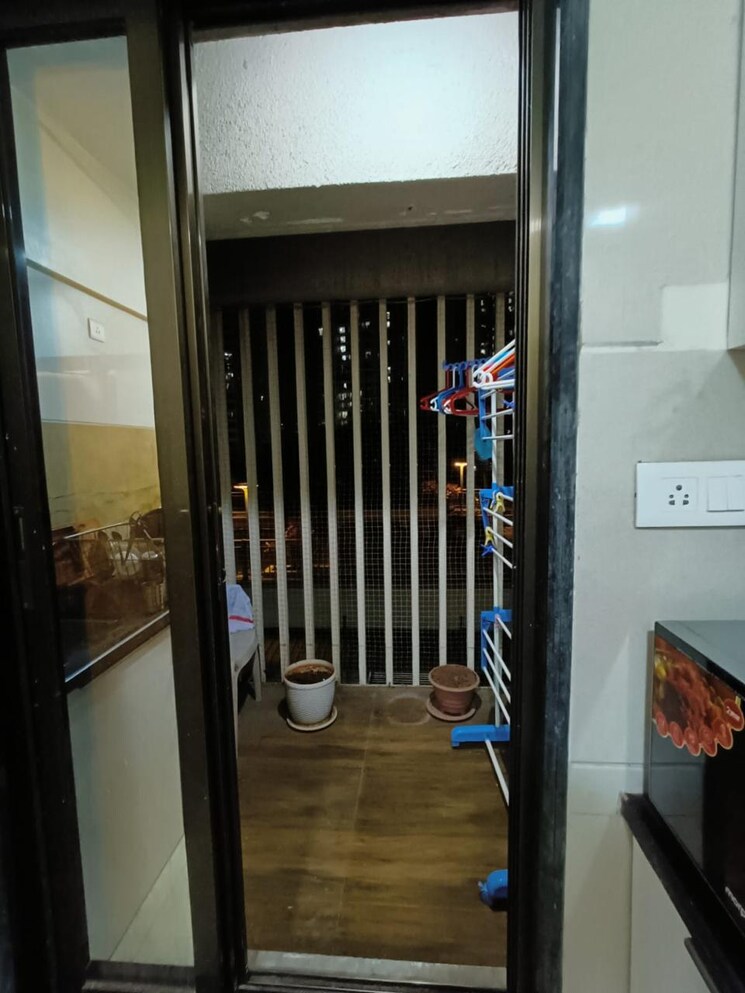 Balcony, unique-greens-ghodbunder-road 2 Bedroom 620 Sq.Ft. Apartment In Ghodbunder Road Thane 6873675