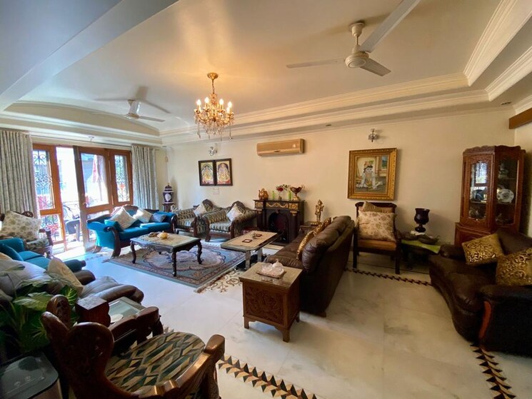 Living Room, hauz khas 3 Bedroom 2000 Sq.Ft. Builder Floor In Hauz Khas Delhi 6874133