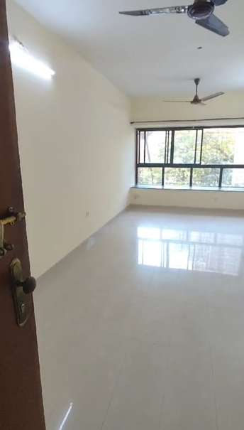 2 BHK Apartment For Resale in Lokhandwala Riviera Tower Kandivali East Mumbai 6877759