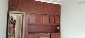 Furnished Amenities in 3 BHK Builder Floor at Sector 14 – for Rent