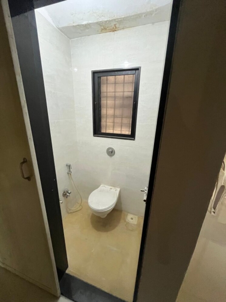 Attached Bathroom, agrasen-tower-chs 2 Bedroom 677 Sq.Ft. Apartment In Khopat Thane 6884552