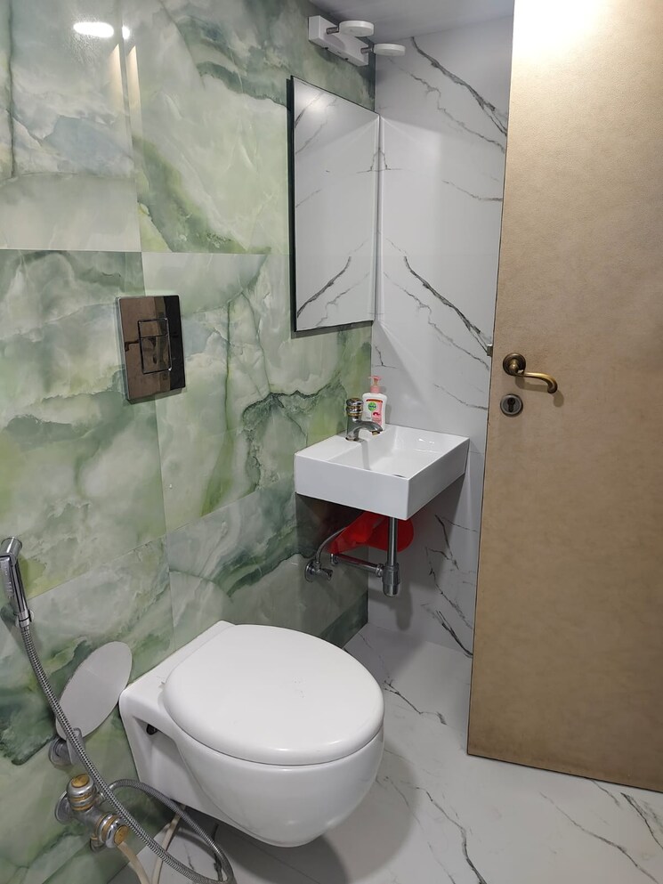 Bathroom, yasmin-tower 1 Bedroom 550 Sq.Ft. Apartment In Agripada Mumbai 6885811