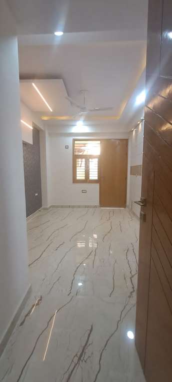 2 BHK Builder Floor For Resale in Kritak Modern Apartments Sector 73 Noida  6886015