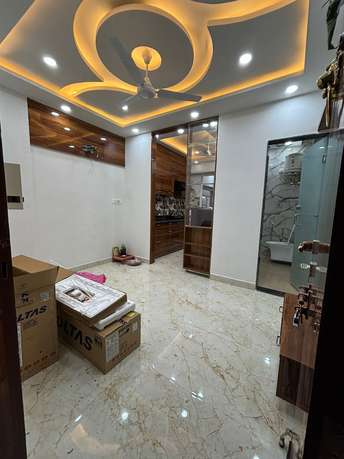2 BHK Apartment For Rent in Paschim Vihar Delhi 6886392
