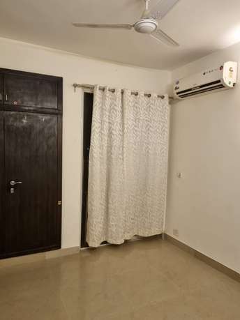 2 BHK Apartment For Rent in Jal Vayu Vihar Noida Sector 21 Noida  6886820