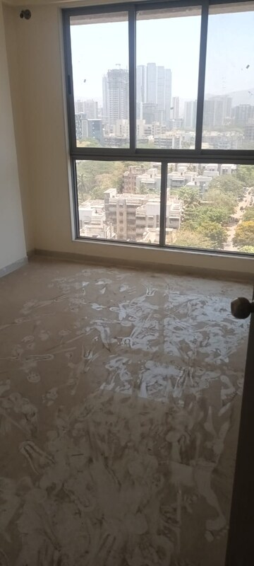 Room in 2 BHK Apartment at Sanskruti Apartments, Chikoowadi – for Rent