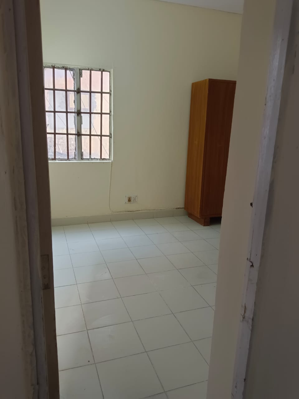 2 BHK Builder Floor For Rent in Lajpat NagaR-4