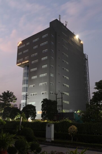  Office Space – Exterior View View at Joy Tower, Sector 62 - for Rent