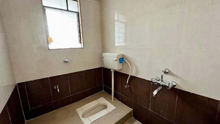Attached Bathroom, sai-prasad-warje 3 Bedroom 1650 Sq.Ft. Apartment In Warje Pune 6893374