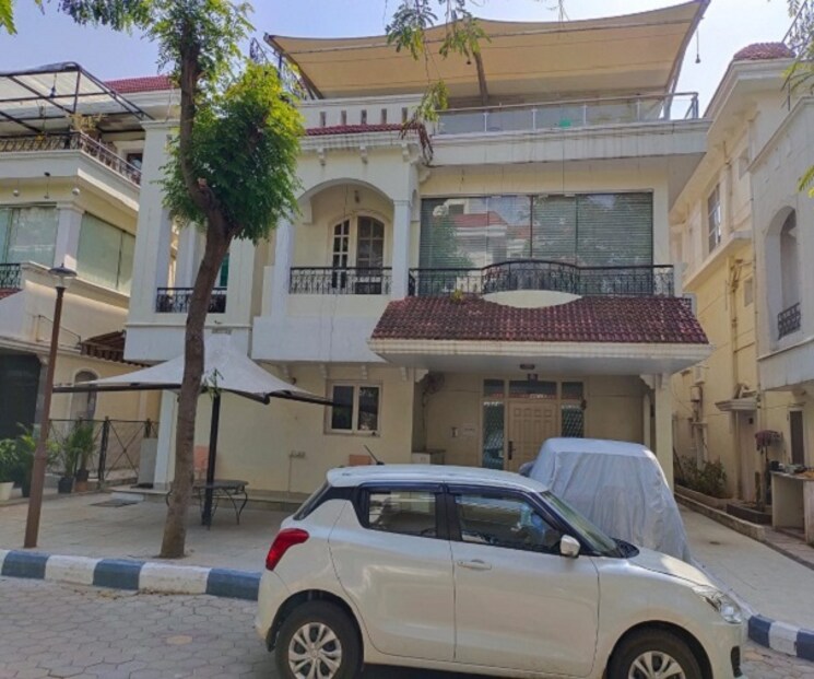 Exterior View, cyber-meadows-society 5 Bedroom 5000 Sq.Ft. Villa In Kondapur Hyderabad 6895895
