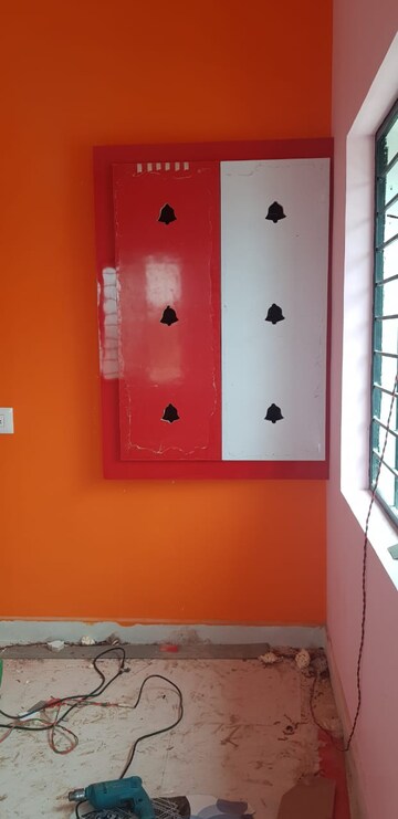 Furnished Amenities in 2 BHK Villa at Bathlapalli – for Sale
