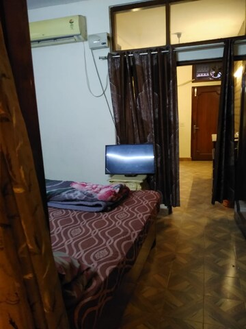 Bedroom in 2 BHK Builder Floor at Lajpat Nagar – for Rent