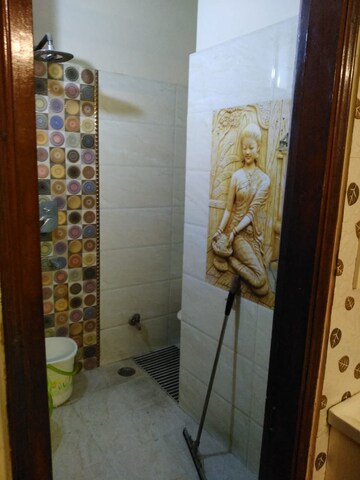 Bathroom in 2 BHK Builder Floor at Lajpat Nagar – for Rent