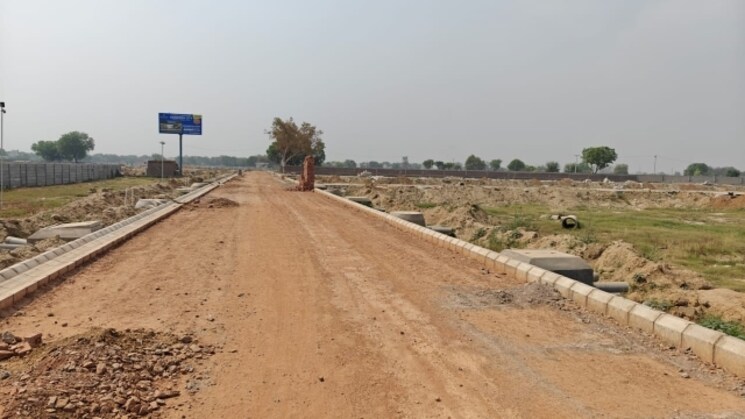 Listing Cover Image