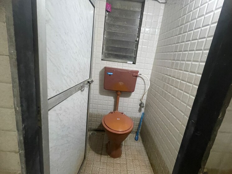Bathroom, suvarnadurg-chs 1 Bedroom 560 Sq.Ft. Apartment In Borivali East Mumbai 6904096