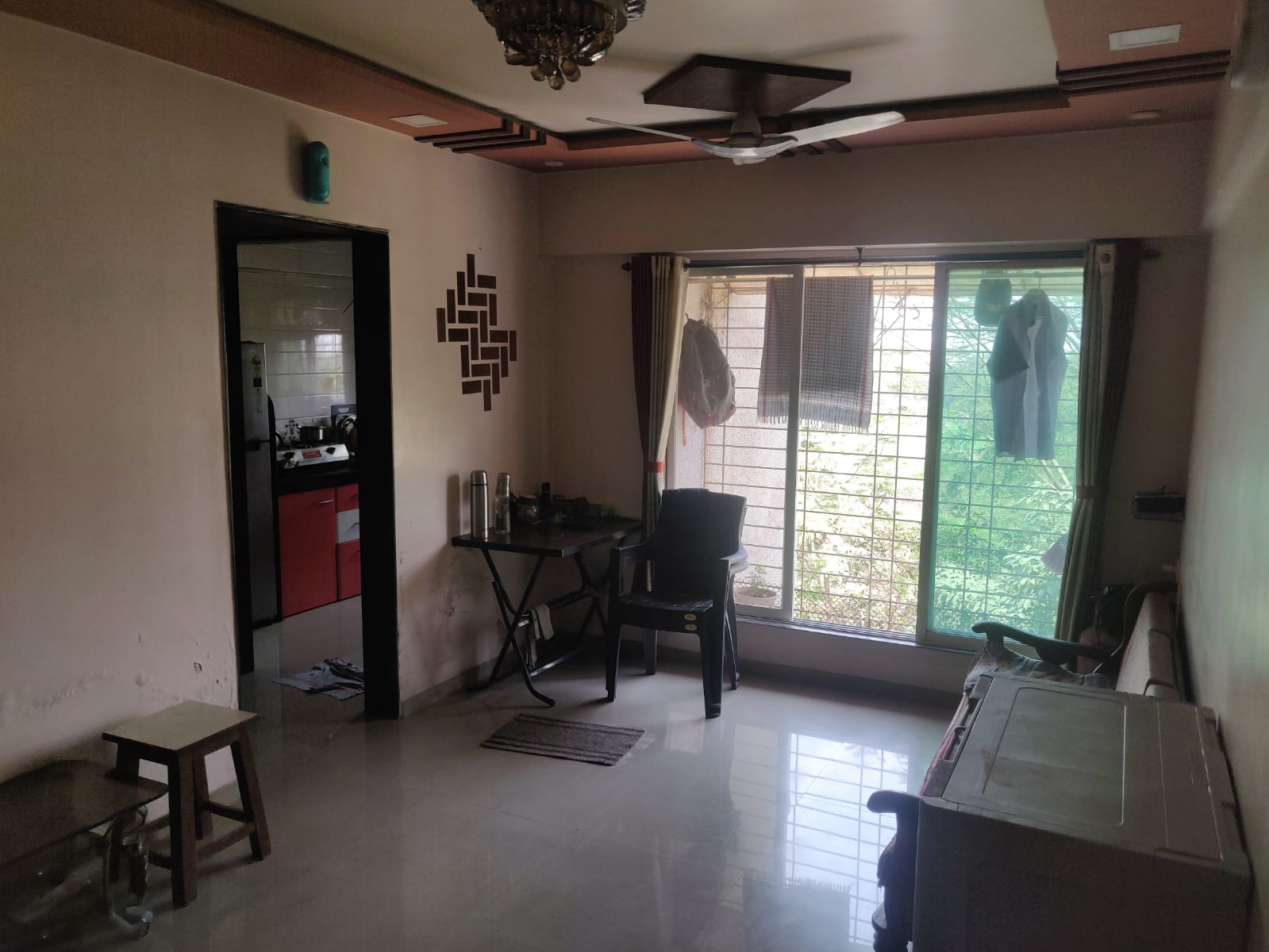 1 BHK + Servant Room,Study Room Apartment For Sale in Near Parsik Cafe 90ft Roa