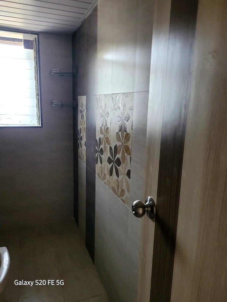 Bathroom, jangid-galaxy 3 Bedroom 1100 Sq.Ft. Apartment In Ghodbunder Road Thane 6907322