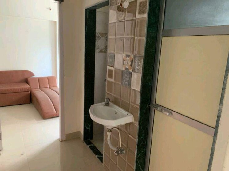Bathroom, shree-khapridev-chs 1 Bedroom 450 Sq.Ft. Apartment In Parel Mumbai 6907405