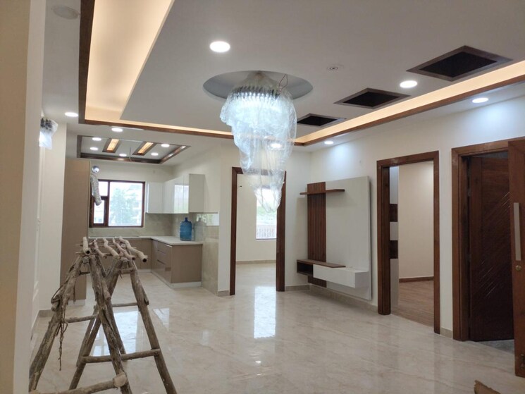 Room, sector 28 3 Bedroom 250 Sq.Yd. Builder Floor In Sector 28 Faridabad 6908060