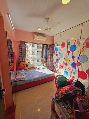 2 BHK Apartment For Rent in Santacruz West Mumbai 6912920