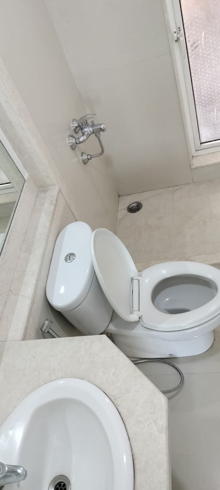 Bathroom, hiranandani-gardens-glen-ridge 4 Bedroom 3100 Sq.Ft. Apartment In Powai Mumbai 6915701