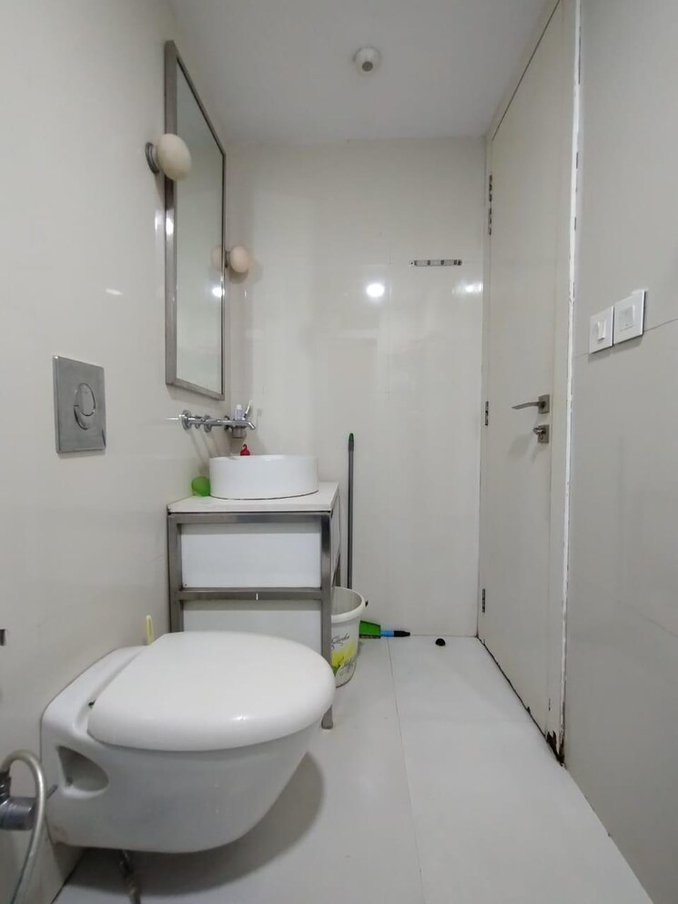 Bathroom, raheja-ridgewood 4 Bedroom 2544 Sq.Ft. Apartment In Goregaon East Mumbai 6916497
