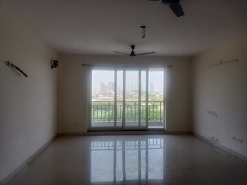 Room in 3 BHK Apartment at Landmark The Residency, Sector 103 – for Sale
