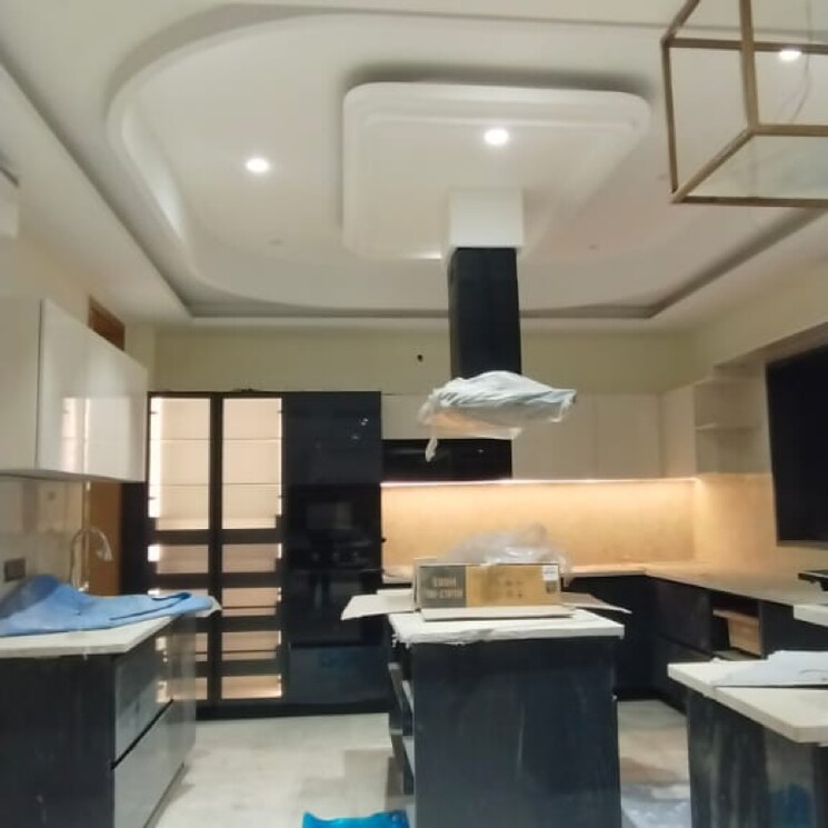 Kitchen, south city 2 5 Bedroom 5000 Sq.Ft. Builder Floor In South City 2 Gurgaon 6917743