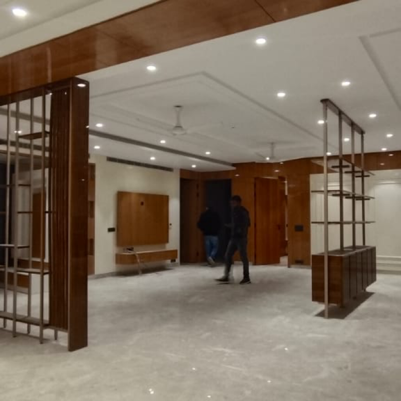 5 BHK + Servant Room Builder Floor For Rent in Independent Builder Floor