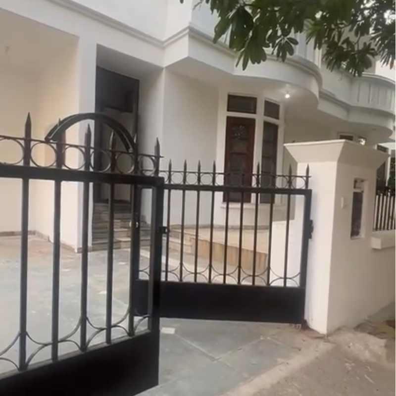3 BHK + Extra Room Villa For Rent in Ansal Oriental Villa
