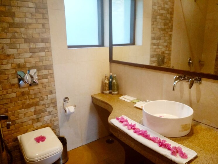 Bathroom, vasudev-sky-high 3 Bedroom 850 Sq.Ft. Apartment In Mira Road Thane 6918122