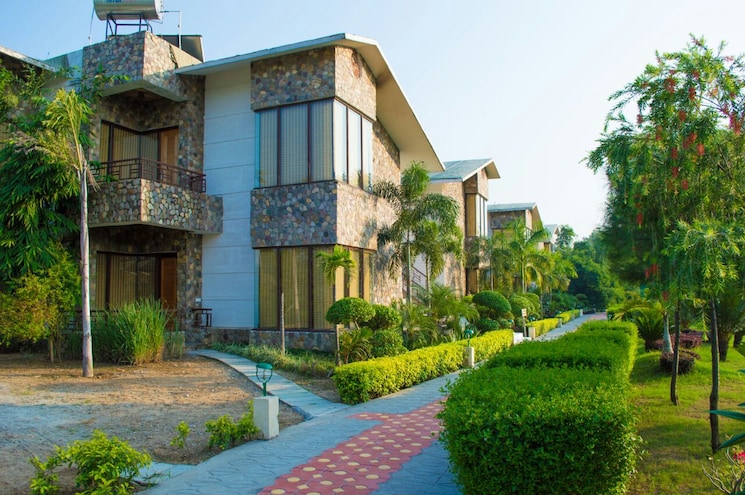 Garden, vasudev-sky-high 3 Bedroom 850 Sq.Ft. Apartment In Mira Road Thane 6918122