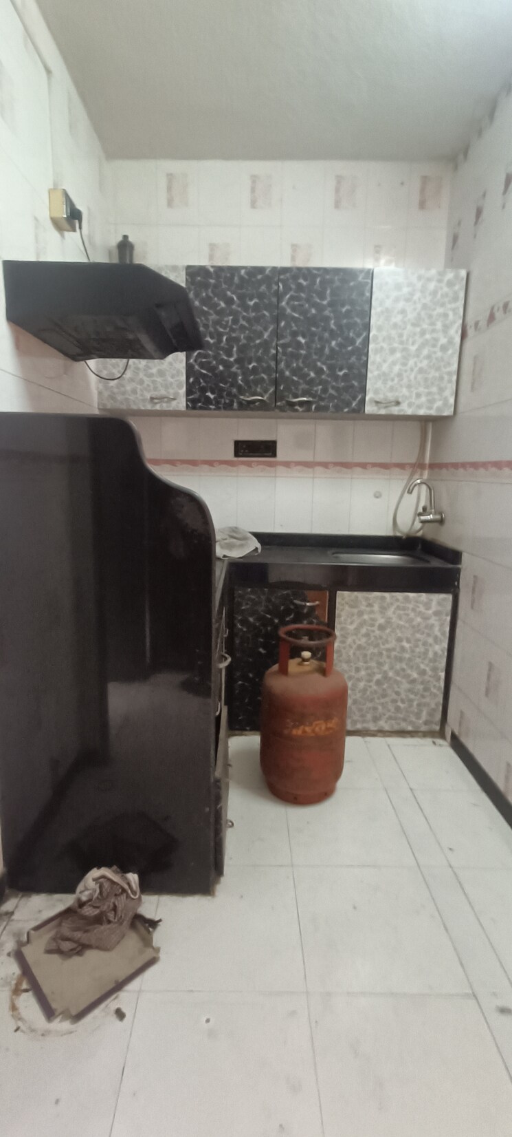 Kitchen, flight-view-chs 1 Bedroom 350 Sq.Ft. Apartment In Santacruz East Mumbai 6919443