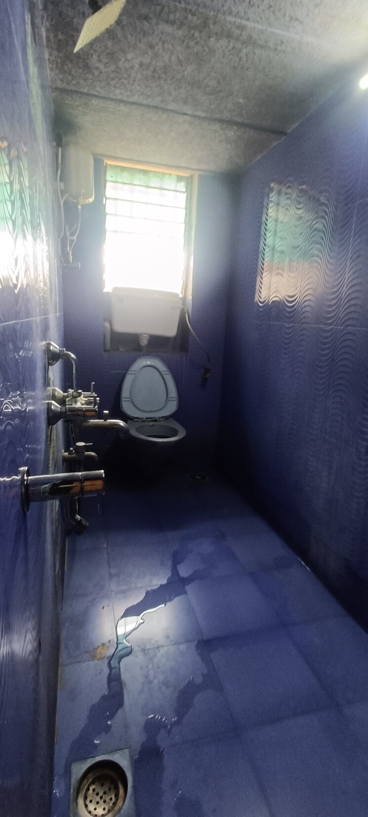 Bathroom, flight-view-chs 1 Bedroom 350 Sq.Ft. Apartment In Santacruz East Mumbai 6919443