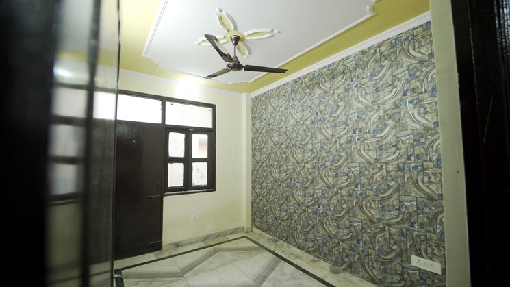 Room, dwarka mor 2 Bedroom 650 Sq.Ft. Builder Floor In Dwarka Mor Delhi 6921041