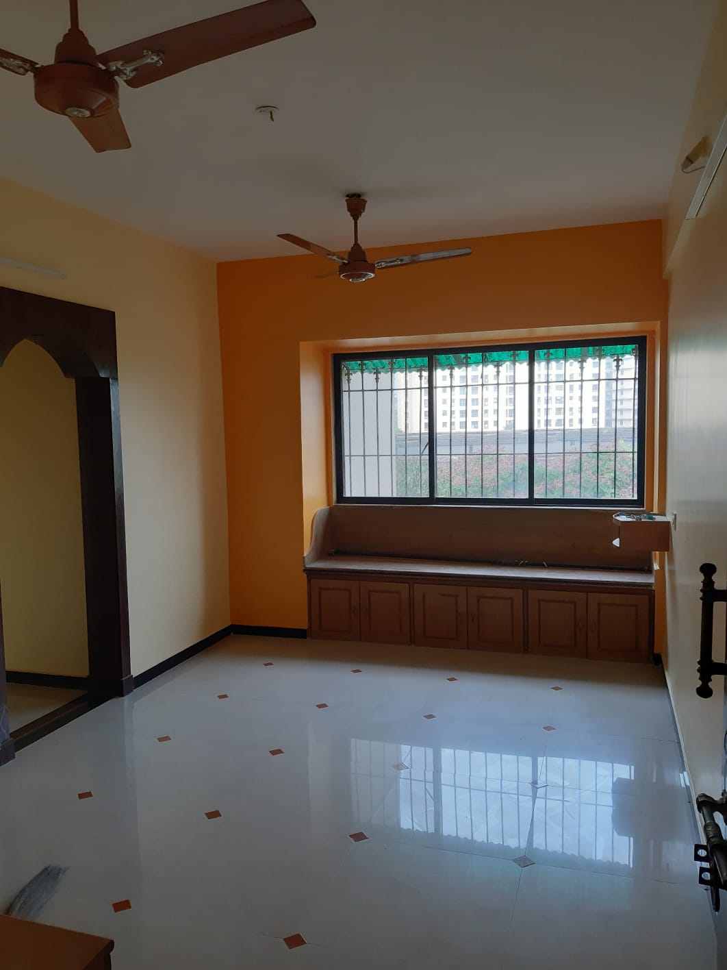 2.5 BHK Apartment For Resale in Dosti Vihar Samata Nagar Thane  6925251