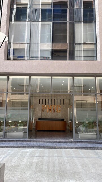  Office Space For Sale in Prahlad Nagar