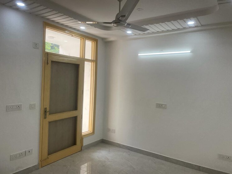 Room, malviya nagar 2.5 Bedroom 900 Sq.Ft. Builder Floor In Malviya Nagar Delhi 6927668